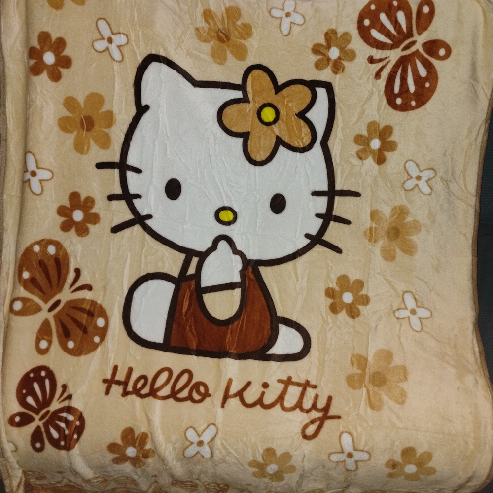 Sanrio Hello Kitty Beige and Brown Throw Blanket